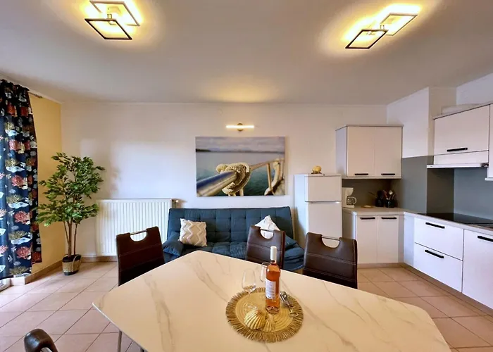 Neptun By Interhome Appartement Šilo